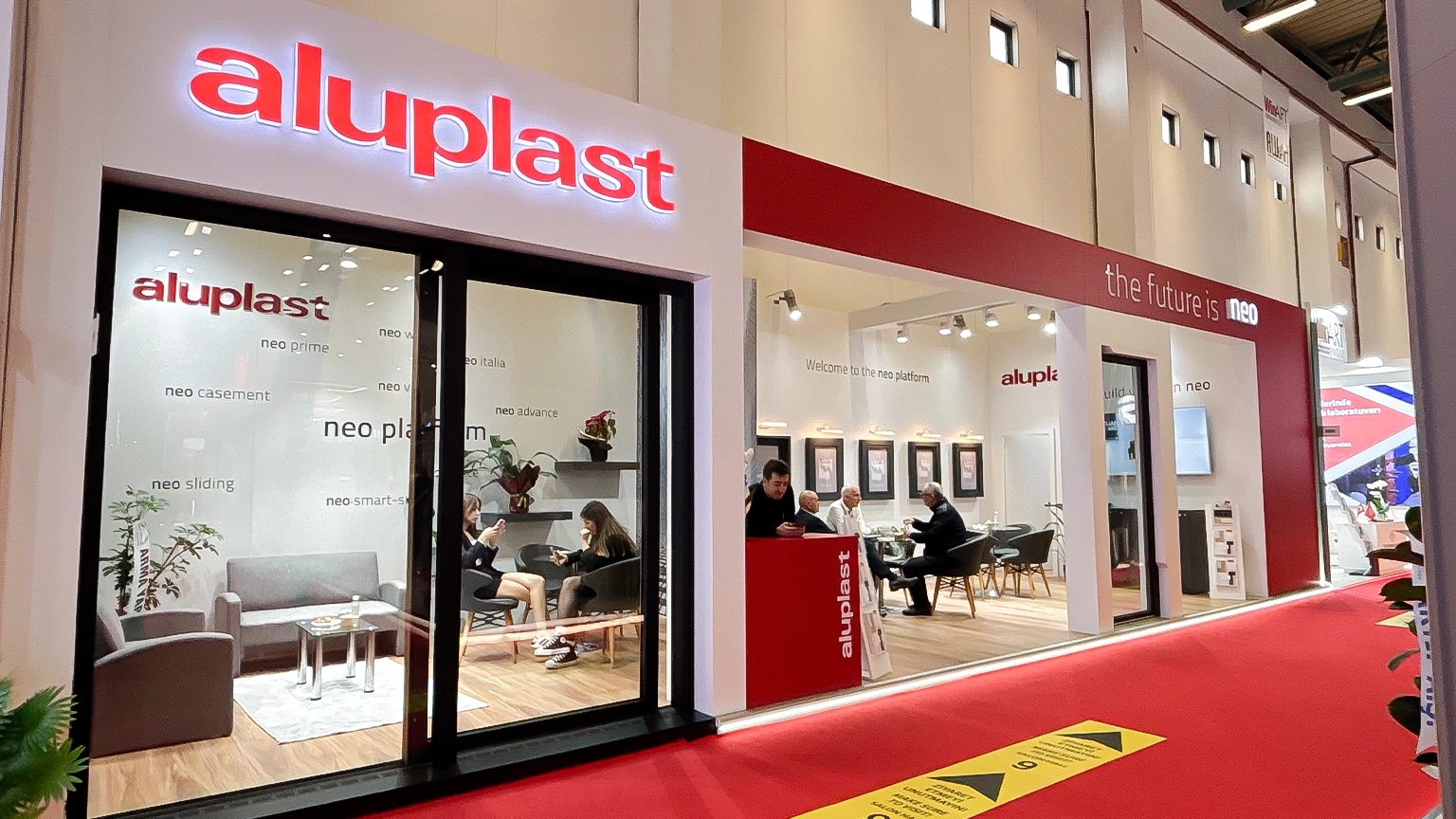 Aluplast Kapipencere25 Fuarstandi Wawainteriors
