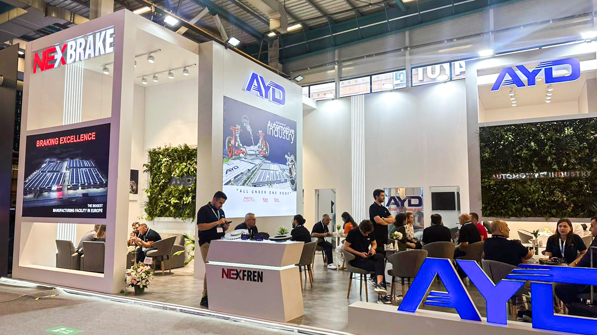 AydOtomotiv Intersolar25 Fuarstandi Wawainteriors2