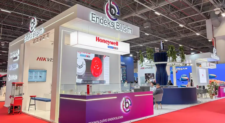 EndeksBilisim Isaf25 Fuarstandi