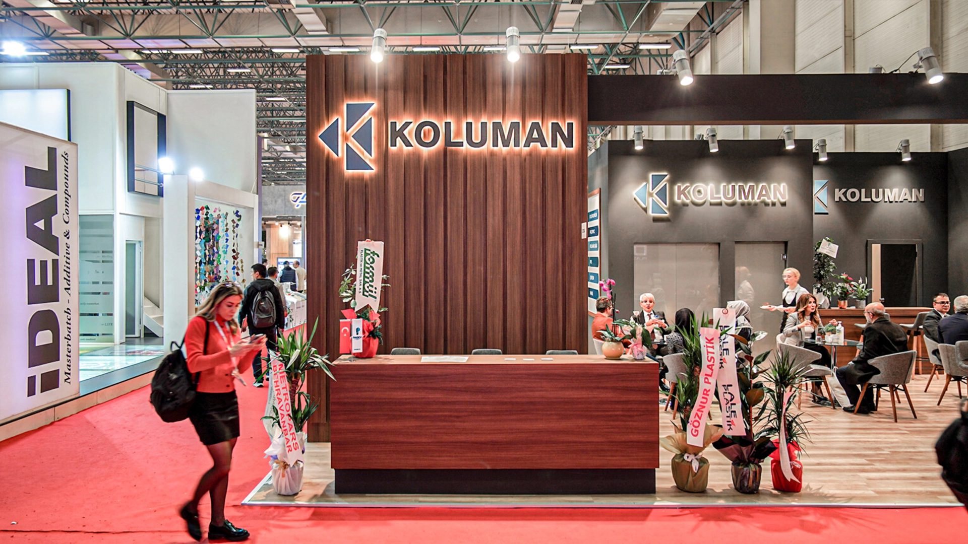 Koluman Plasteurasia25 Fuarstandi 3